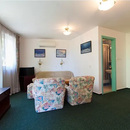 Hotel Rosa 3*