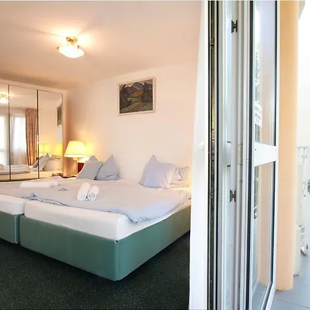Rosa Hotel 3*